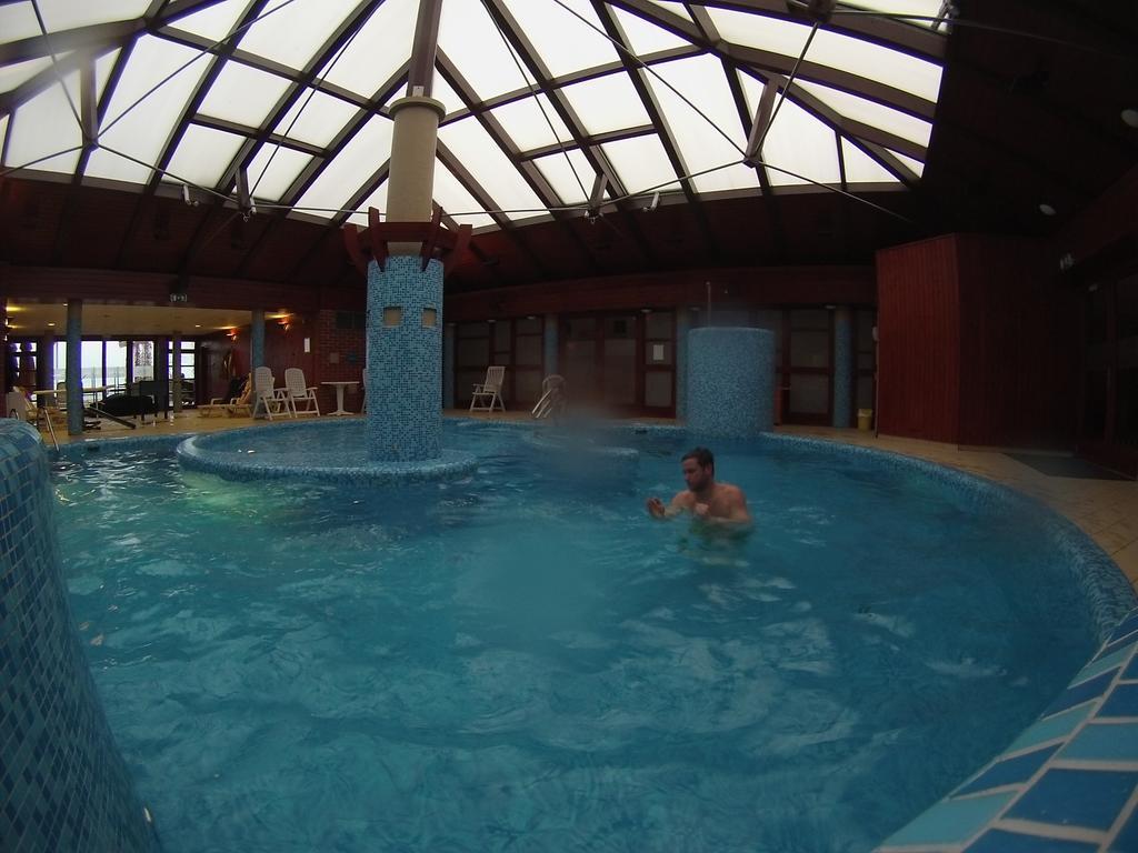 Hotel Monopoly Balatonalmádi Kültér fotó