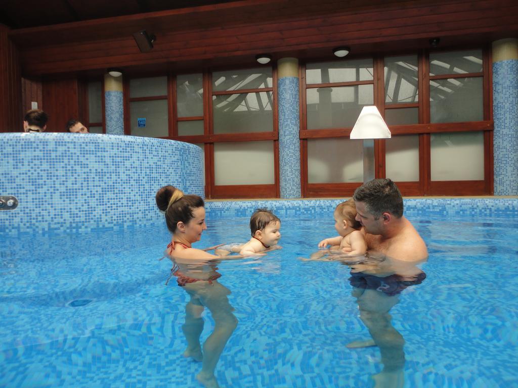 Hotel Monopoly Balatonalmádi Kültér fotó